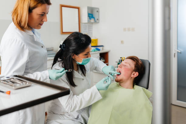 Best Emergency Dentist for Knocked-Out Tooth in Dumbarton, VA